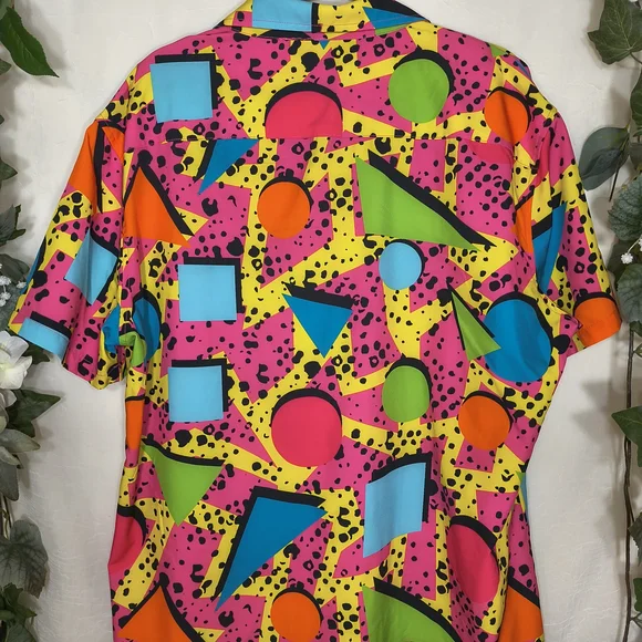 Colorful Geometric Shirt - Picture 7 of 8